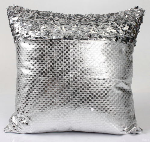 銀灰交織 經(jīng)緯編布的時(shí)尚魅力與市場(chǎng)前景